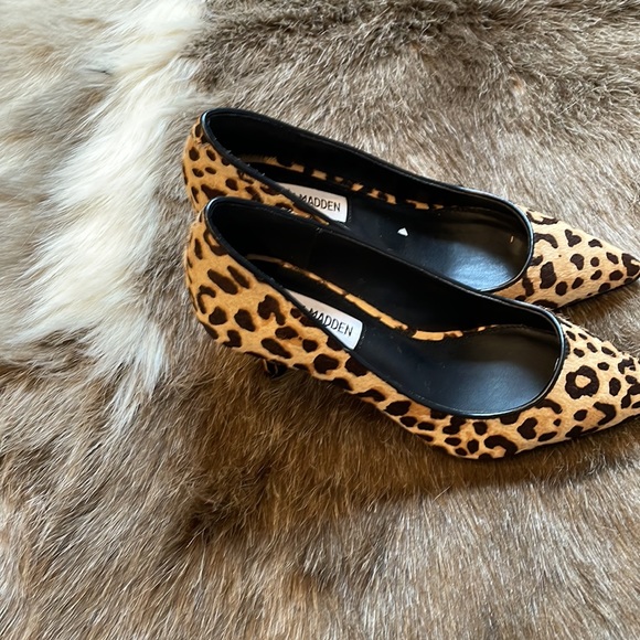 Steve Madden animal print genuine leather heels NWT $100 - Picture 6 of 8